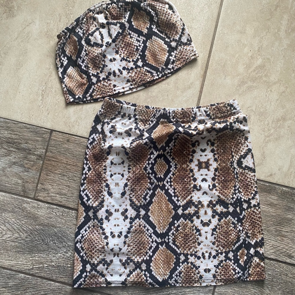 Prettylittlething Snakeskin 2 Piece Set